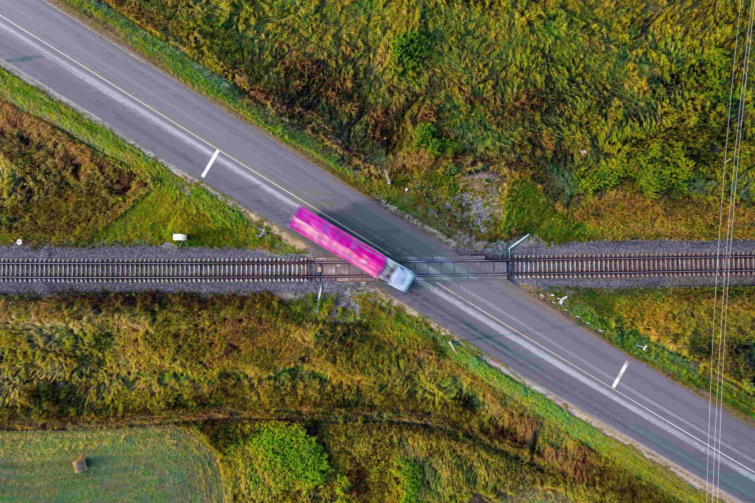 Fleet Tracking software can make you save up to thosounds with thanks to smart solutions